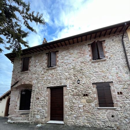 Casa Vacanze Vecchio Frantoio Residenza Leccino Spoleto Exterior foto